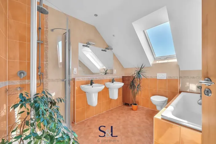 Prodej rodinného domu, Jičín, 150 m2