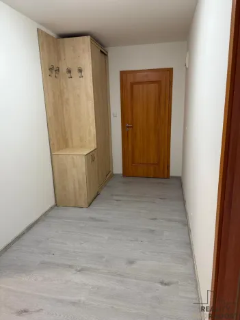 Pronájem bytu 2+kk, Braškov, V Podlískách, 64 m2