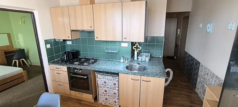 Pronájem bytu 3+1, Cheb, Valdštejnova, 83 m2