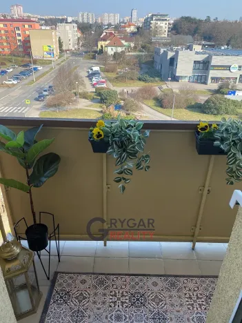 Prodej bytu 3+1, Praha - Modřany, U zastávky, 60 m2