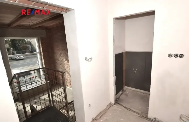 Pronájem obchodního prostoru, Plzeň, Slovanská, 41 m2