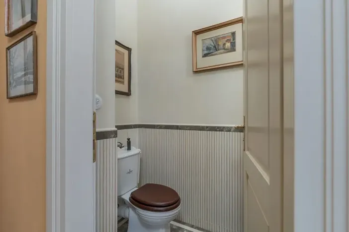 Pronájem bytu 3+1, Praha - Malá Strana, U lužického semináře, 111 m2