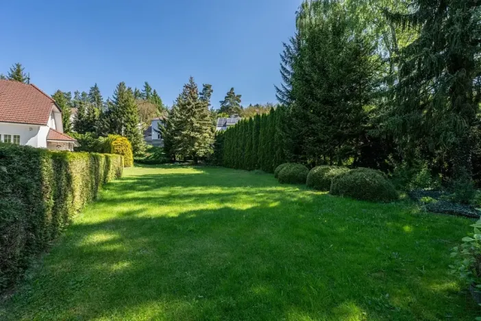 Prodej rodinného domu, Družec, V Zátiší, 289 m2