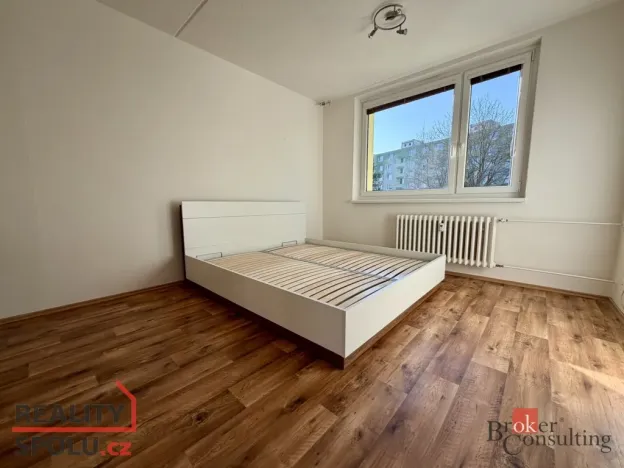 Pronájem bytu 1+1, Jihlava, Březinova, 33 m2