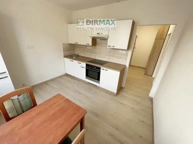 Pronájem bytu 1+1, Třemošná, Budovatelská, 40 m2