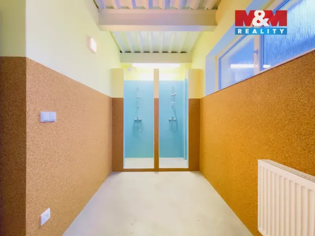 Pronájem výrobních prostor, Vizovice, Říčanská, 1070 m2