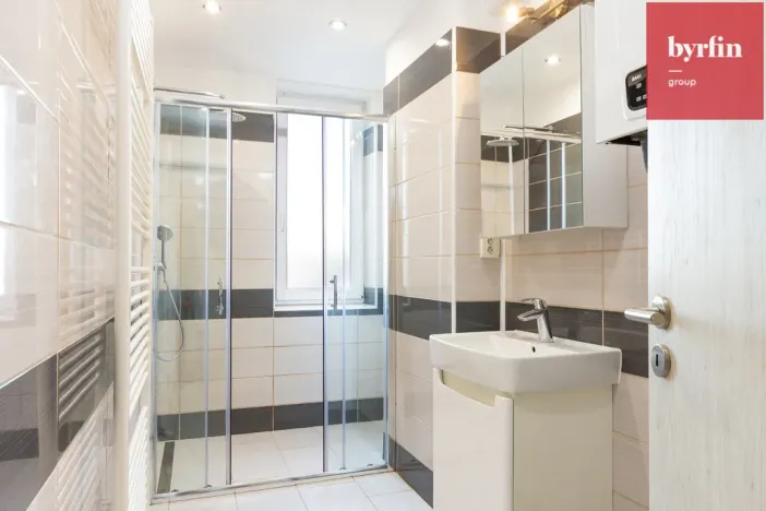 Pronájem bytu 2+kk, Opava, náměstí Osvoboditelů, 47 m2