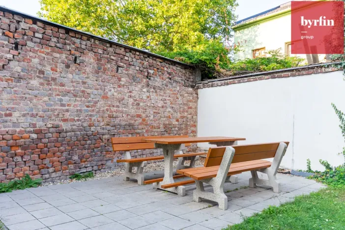 Pronájem bytu 2+kk, Opava, náměstí Osvoboditelů, 47 m2