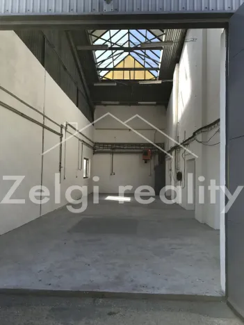 Pronájem skladu, Břeclav, 1705 m2