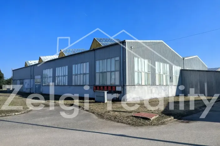 Pronájem skladu, Břeclav, 1705 m2