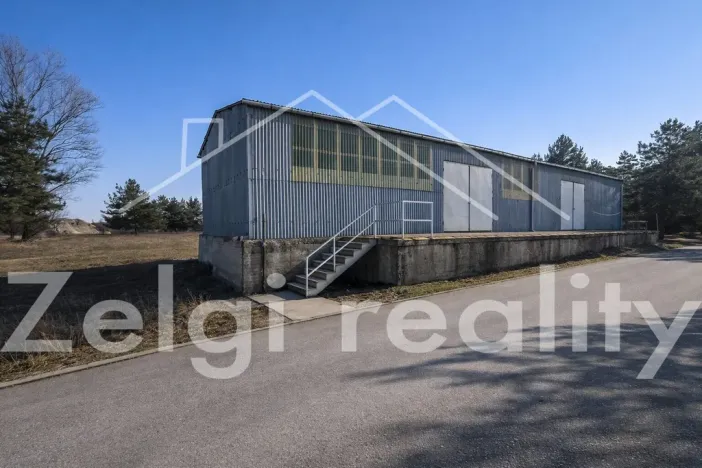 Pronájem skladu, Břeclav, 224 m2