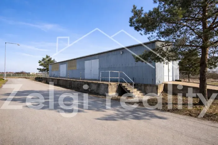 Pronájem skladu, Břeclav, 224 m2