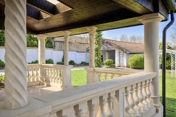 Pronájem rodinného domu, Roztoky, U háje, 230 m2