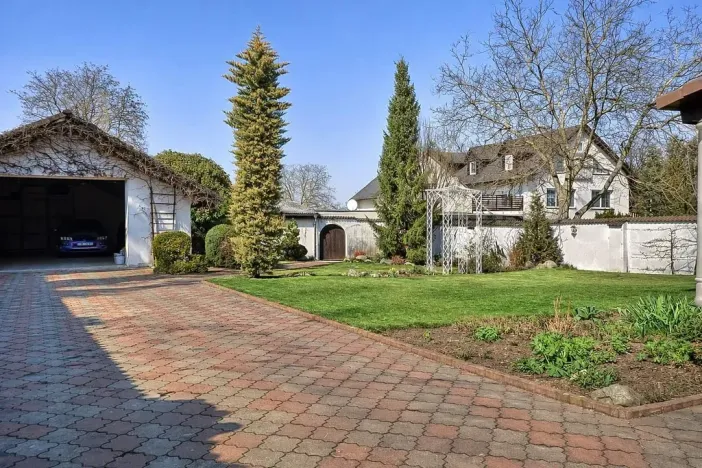 Pronájem rodinného domu, Roztoky, U háje, 230 m2