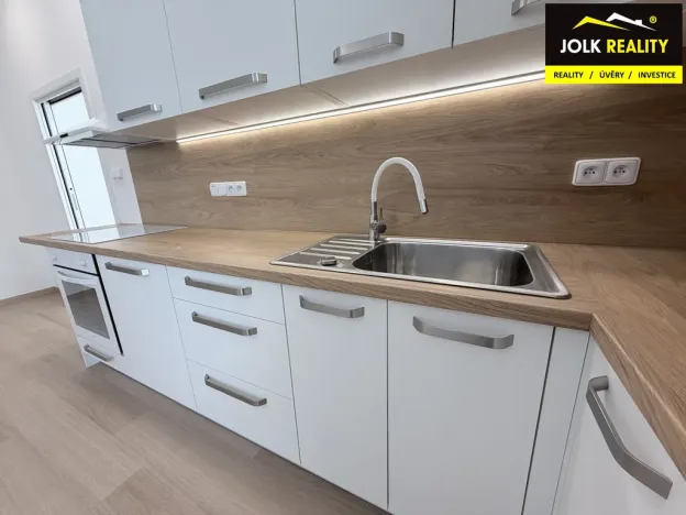 Pronájem bytu 2+1, Opava, Nákladní, 74 m2