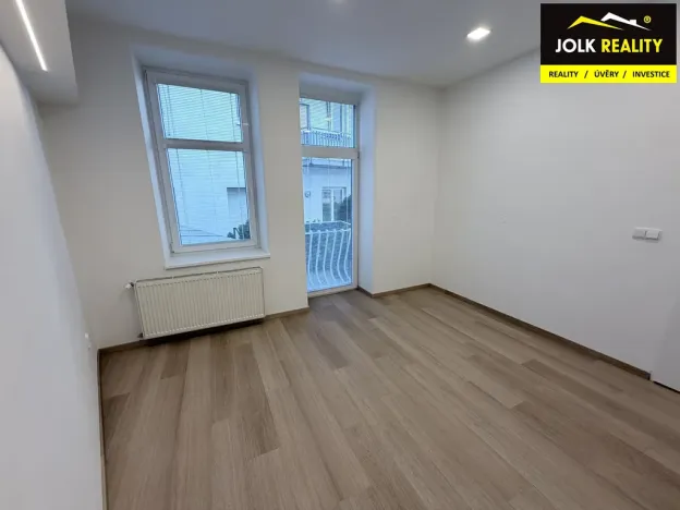 Pronájem bytu 2+1, Opava, Nákladní, 74 m2