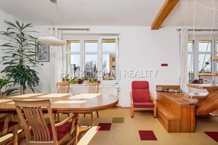 Prodej bytu 4+kk, České Budějovice - České Budějovice 6, M. Vydrové, 143 m2