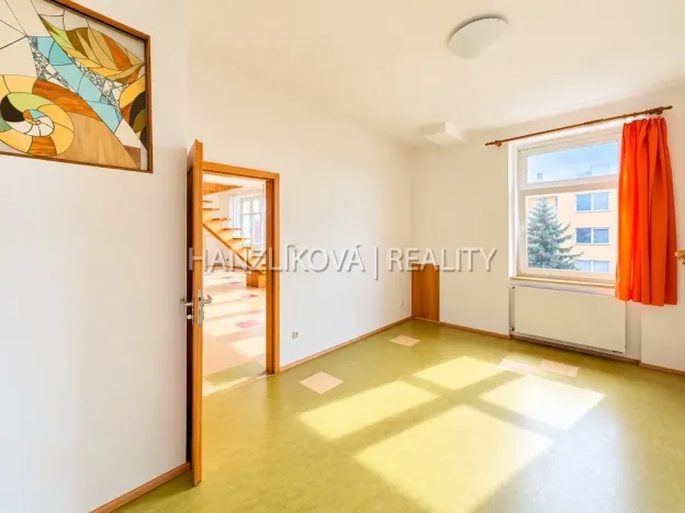 Prodej bytu 4+kk, České Budějovice - České Budějovice 6, M. Vydrové, 143 m2