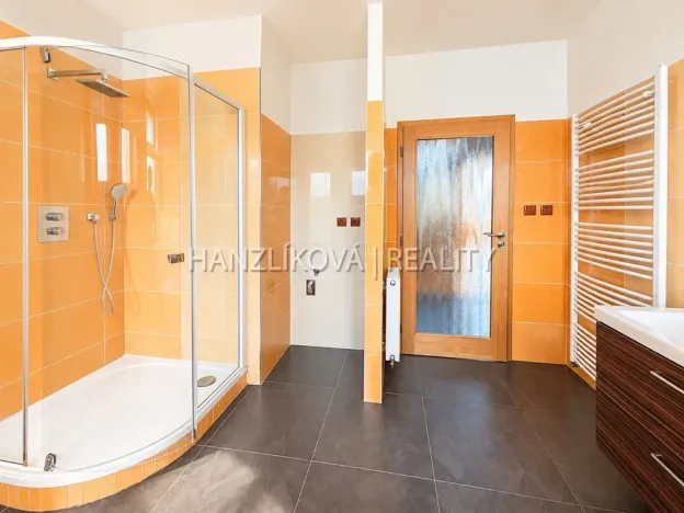 Prodej bytu 4+kk, České Budějovice - České Budějovice 6, M. Vydrové, 143 m2