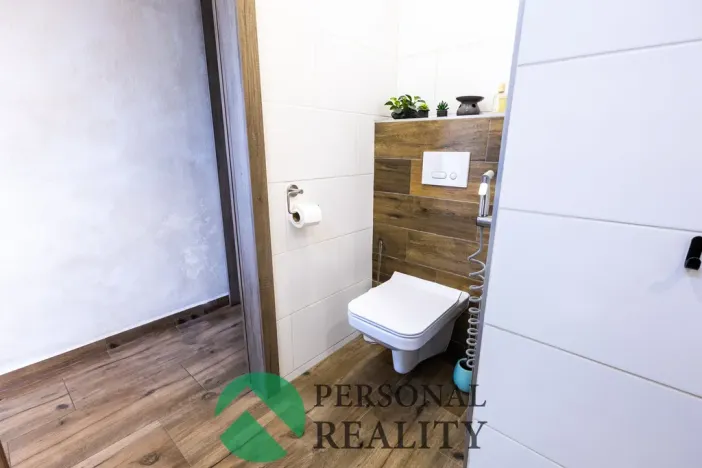 Prodej bytu 3+1, Zliv, Školní, 75 m2