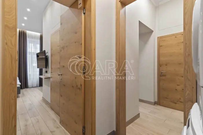 Prodej atypického bytu, Praha - Vinohrady, Mánesova, 45 m2