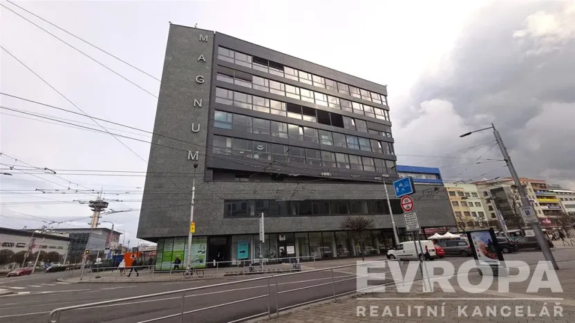 Pronájem kanceláře, Pardubice - Zelené Předměstí, třída Míru, 90 m2
