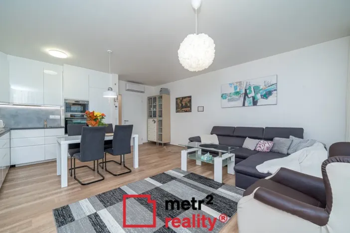Pronájem bytu 2+kk, Olomouc, Hněvotínská, 70 m2