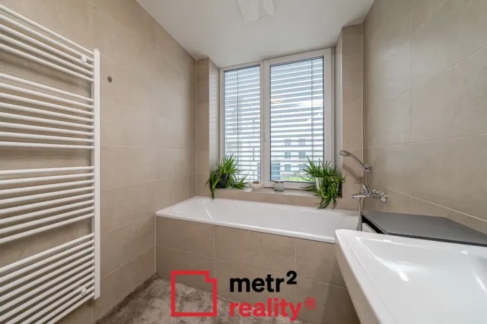 Pronájem bytu 2+kk, Olomouc, Hněvotínská, 70 m2