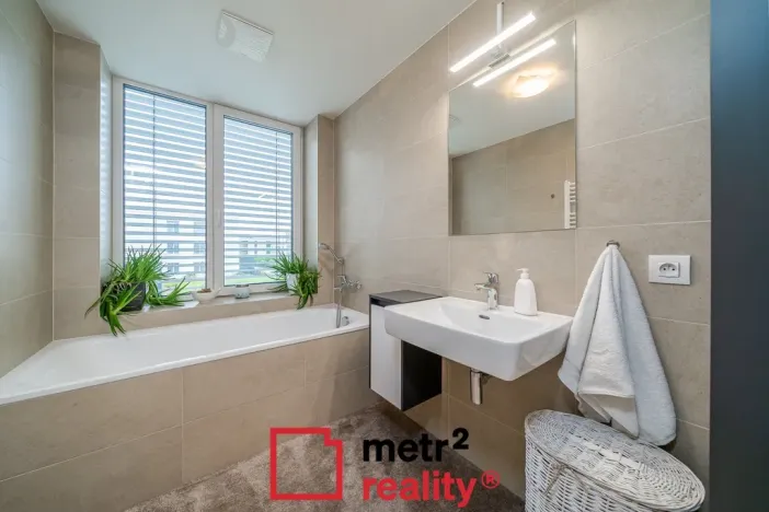 Pronájem bytu 2+kk, Olomouc, Hněvotínská, 70 m2