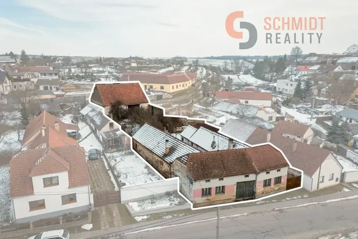 Prodej rodinného domu, Hostim, 381 m2