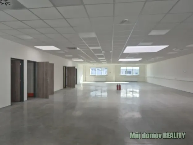 Pronájem výrobních prostor, Praha - Hostivař, K pérovně, 1100 m2