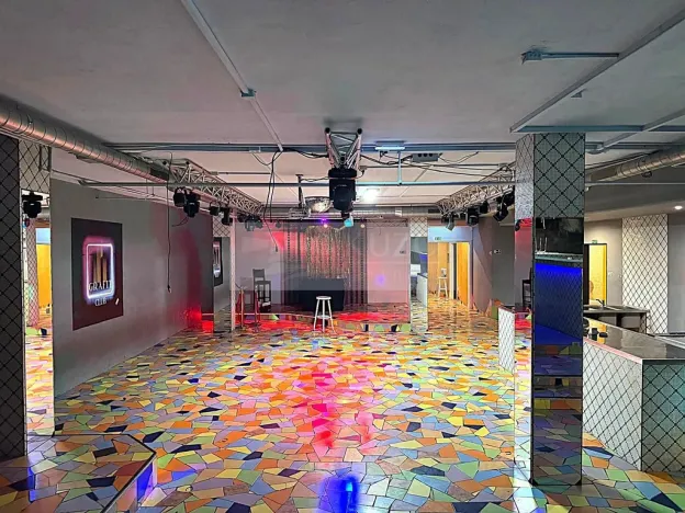 Pronájem obchodního prostoru, Mladá Boleslav - Mladá Boleslav II, tř. Václava Klementa, 217 m2