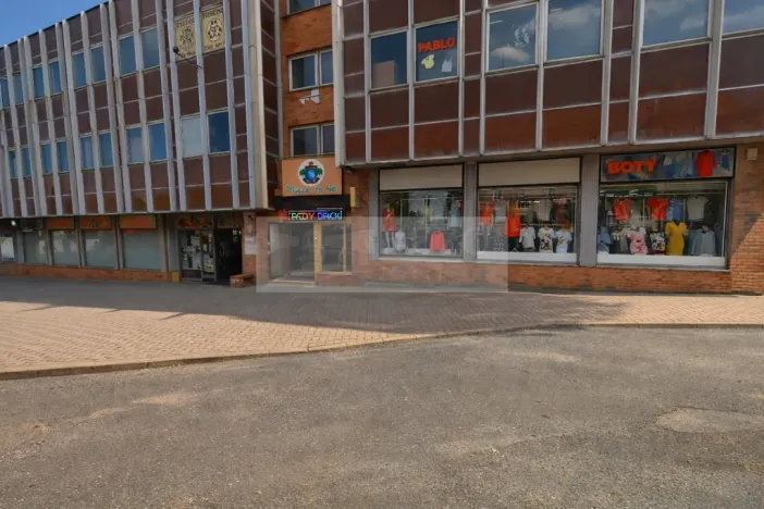 Pronájem obchodního prostoru, Mladá Boleslav - Mladá Boleslav II, tř. Václava Klementa, 217 m2