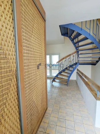 Pronájem rodinného domu, Praha, Nad úpadem, 260 m2