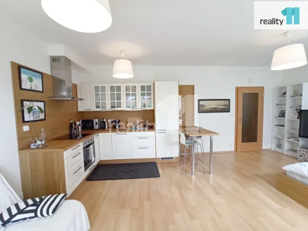 Pronájem bytu 1+kk, Praha - Letňany, Pavla Beneše, 38 m2