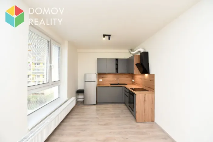 Pronájem bytu 1+kk, Beroun, Nepilova, 39 m2