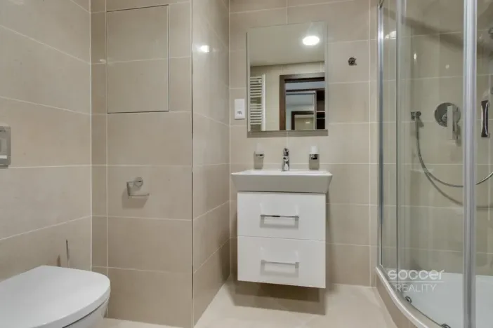 Pronájem bytu 1+kk, Praha - Hloubětín, Domalípova, 32 m2