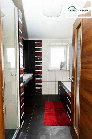 Prodej rodinného domu, Pomezí nad Ohří, Tůně, 250 m2