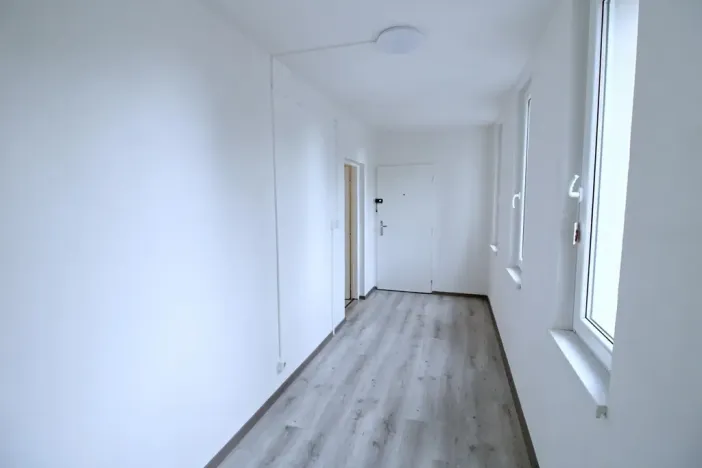 Pronájem bytu 2+kk, Praha - Střížkov, Roudnická, 56 m2