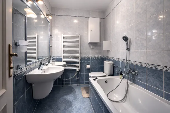 Pronájem bytu 3+1, Karlovy Vary, Mariánskolázeňská, 108 m2