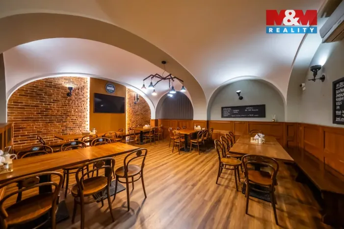 Pronájem restaurace, Olomouc, Riegrova, 250 m2