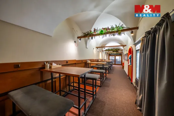 Pronájem restaurace, Olomouc, Riegrova, 250 m2