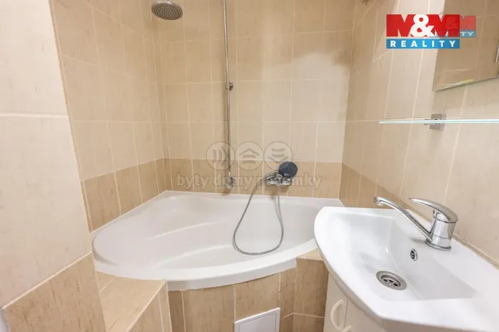 Prodej bytu 1+kk, Praha - Košíře, Pod Kavalírkou, 25 m2