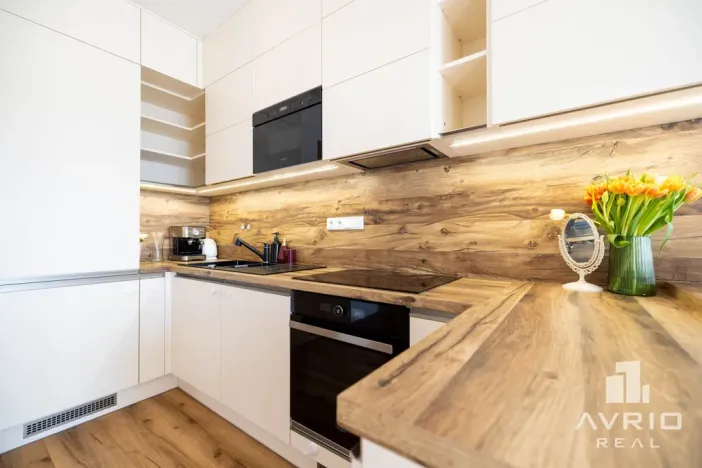 Prodej bytu 2+kk, Brno, Líšeňská, 51 m2