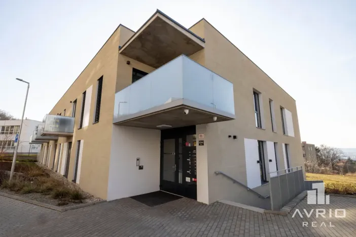 Prodej bytu 2+kk, Brno, Líšeňská, 51 m2