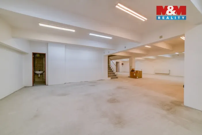 Pronájem obchodního prostoru, Cheb, Svobody, 260 m2