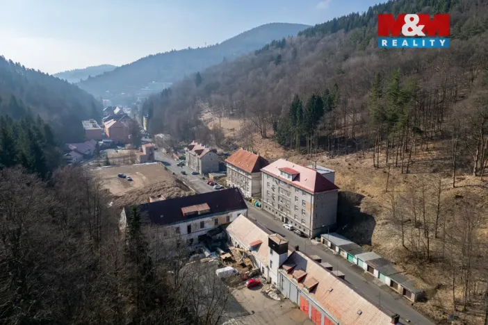 Prodej bytu 2+1, Jáchymov, K Lanovce, 60 m2