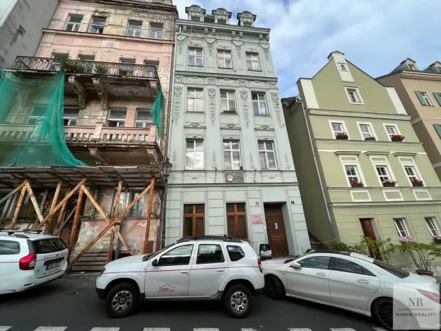 Pronájem bytu 2+1, Karlovy Vary, Pod Jelením skokem, 42 m2