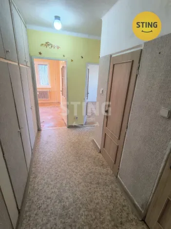 Prodej bytu 2+1, Karviná, V Aleji, 57 m2