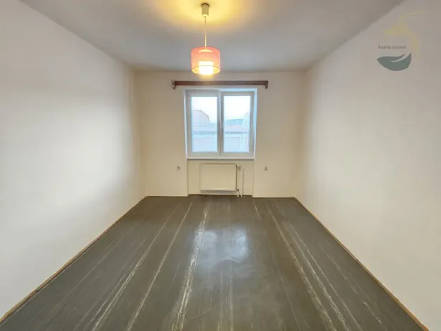 Prodej bytu 3+1, Žichovice, 75 m2